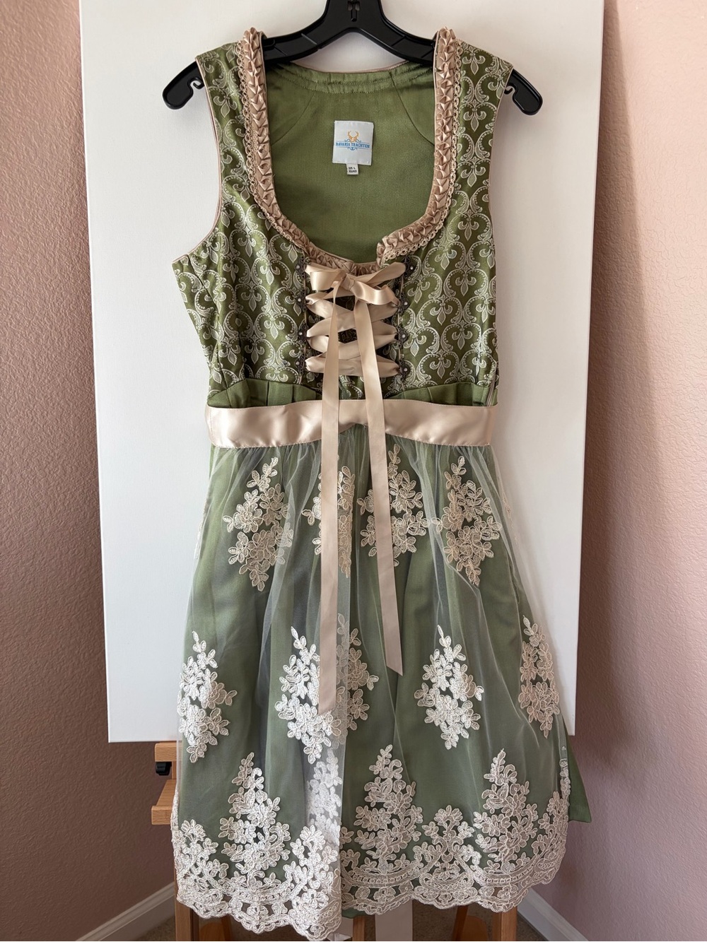 Bavaria Trachten Green Gold Jacquard Oktoberfest Dirndl Dress Apron L